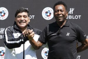Pelé and Maradona in 2016, the best soccer players of the 20th Century